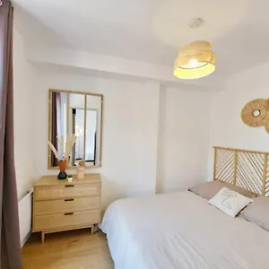  Appartement Le Saint Charles - T2 Hypercentre - Metro - Wifi